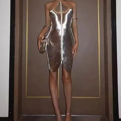 Vestido de moda con borlas, cuello halter y espalda descubierta para primavera y verano
