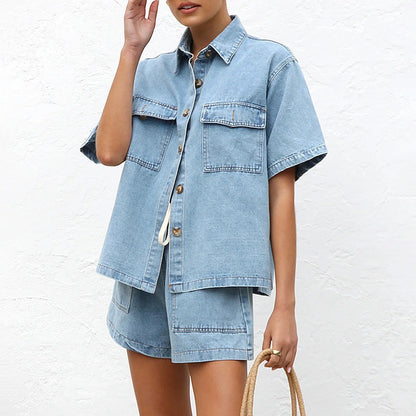 Conjunto de dos piezas de camisa y pantalones cortos de mezclilla de manga corta con bolsillos sueltos estilo retro informal