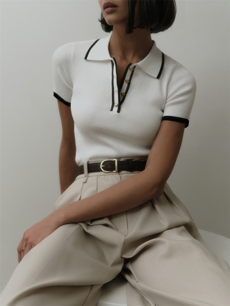 Top de cuello polo de manga corta y corte entallado de verano con hilo ajustado, color contrastante, elegante prenda de punto