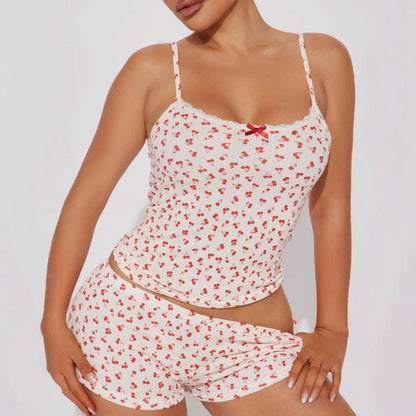 Conjunto de dos piezas de pijama de niña con encaje y costuras con estampado de cerezas