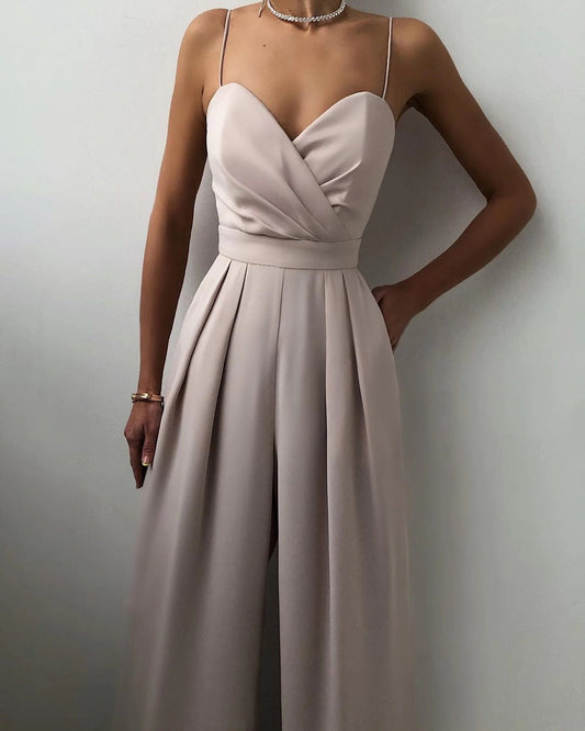 Mono minimalista de corte recto con cintura de tirantes para primavera y verano