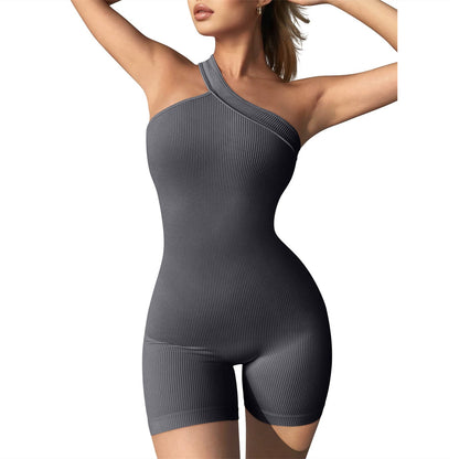 Mono de mujer, otoño invierno, sin mangas, con hombros descubiertos, ajustado, con realce de cadera, pantalones cortos siameses sexys