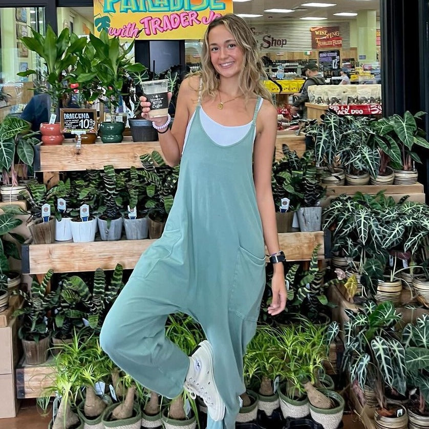 Pantalones casuales de mujer de color sólido sueltos de alta elasticidad con tirantes, pantalones de harén de calle sueltos de una pieza, pantalones de verano