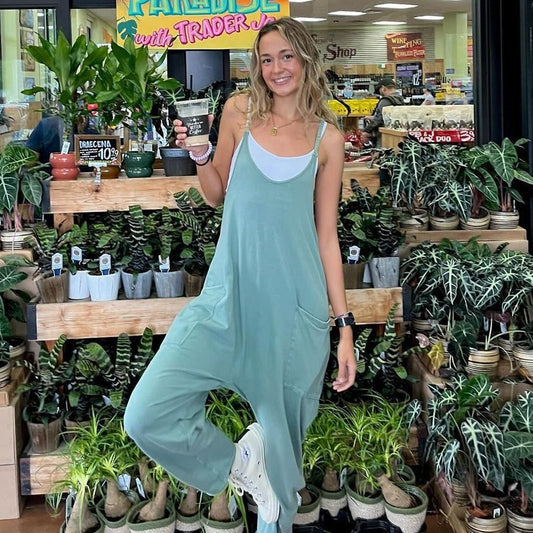 Pantalones casuales de mujer de color sólido sueltos de alta elasticidad con tirantes, pantalones de harén de calle sueltos de una pieza, pantalones de verano
