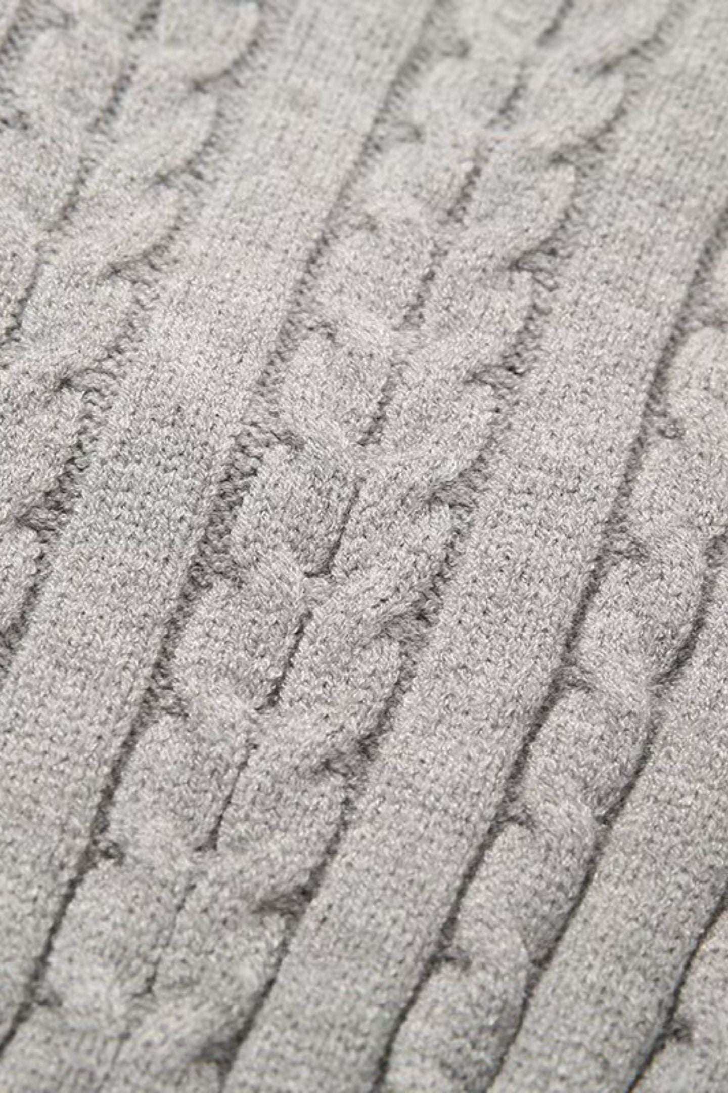 Conjunto de sudadera con capucha y pantalón corto de punto Erica 