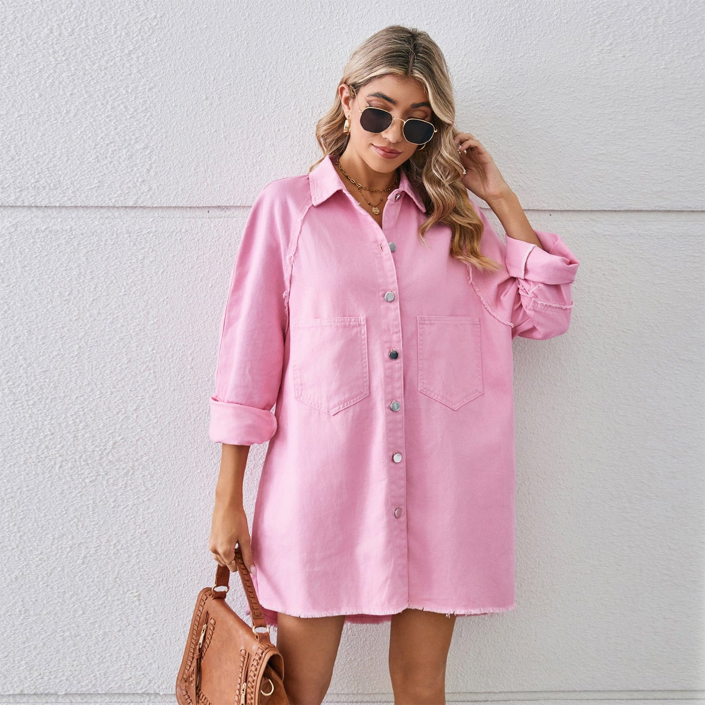 Vestido vaquero con borde sin rematar y costuras de manga larga para mujer