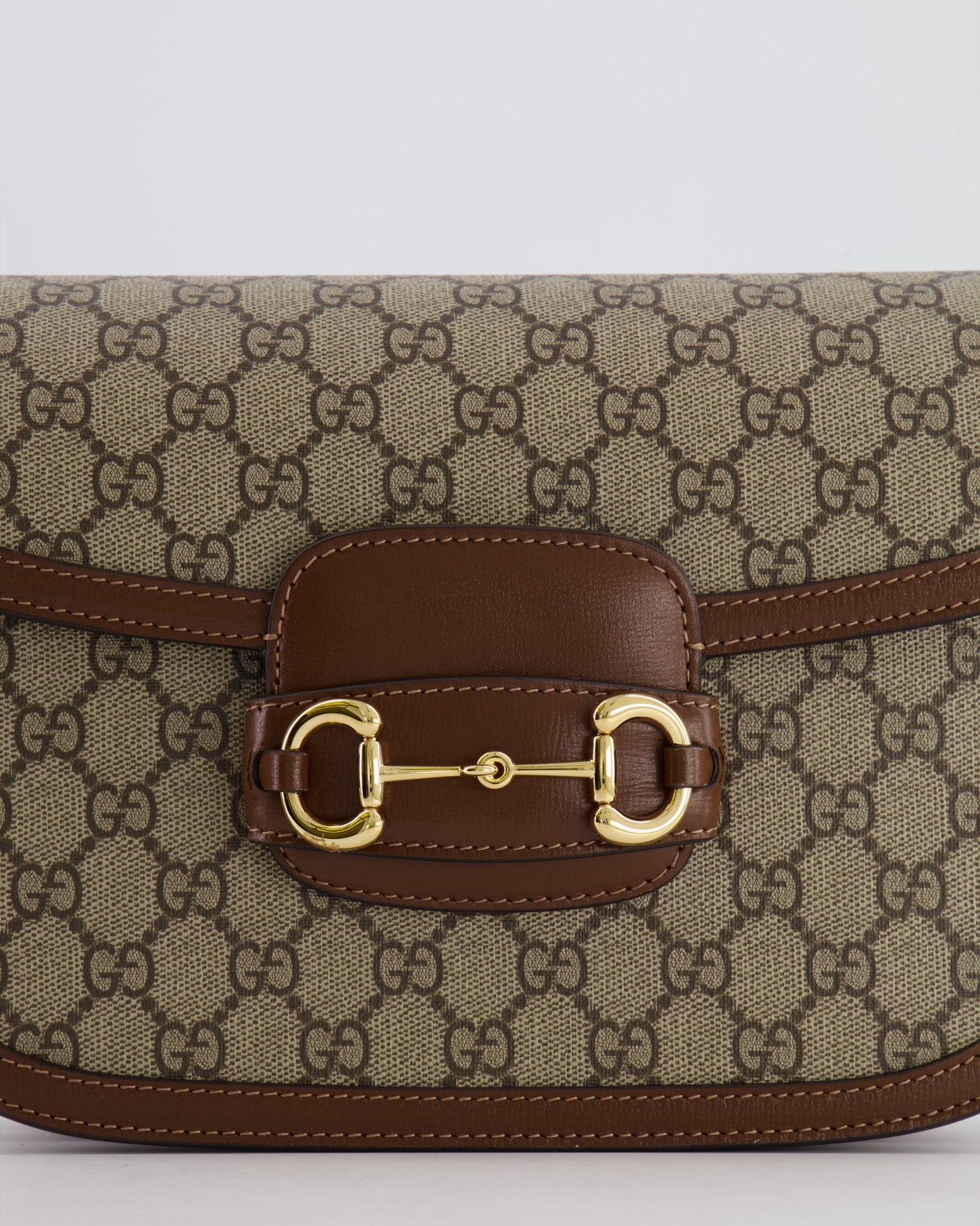 Gucci Horsebit 1955 Medium Shoulder Bag in Beige/Dark Brown GG Supreme Monogram Canvas &amp; Brown Leather Trim with Gold Hardware RRP £2,400