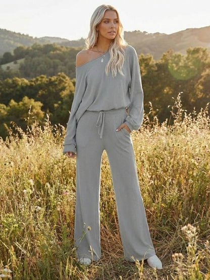 Hailey | Women's Cropped Sweatshirt and Wide-Leg Pants Lounge Set