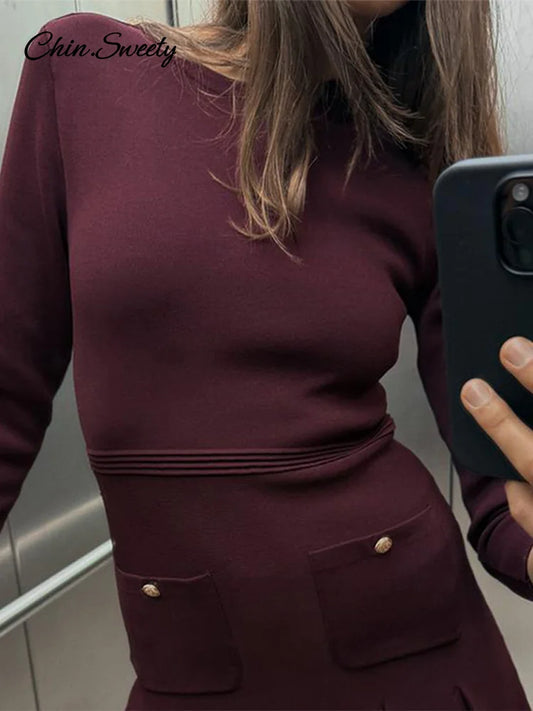 Vestido mini de punto rojo burdeos, corte A, para mujer, cuello redondo, manga larga, plisado, para fiesta, primavera 2025, nuevo, con bolsillos y botones.