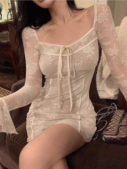 Vestidos sexis de encaje de punto para mujer, mangas acampanadas, cuello cuadrado, ajustados, estilo sirena, elegantes y ajustados, moda de otoño, nuevos vestidos para mujer