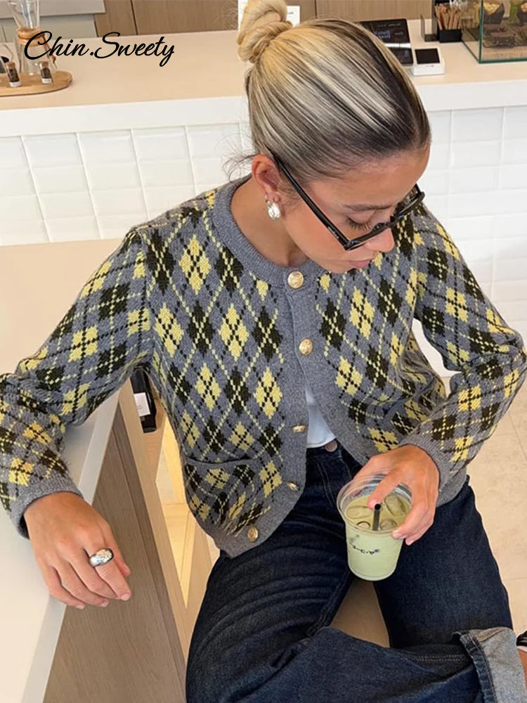 Plaid Knitted Slim Cardigan Women  Autumn O-neck Long Sleeve Metal Button Short Sweater Coat Lady All-matching Knitwear New