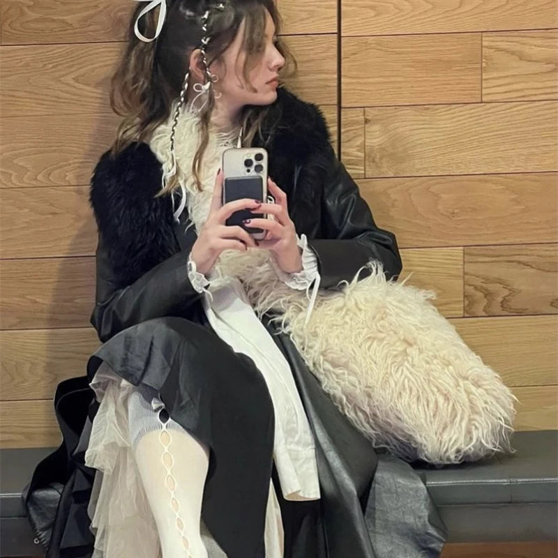 Bolso bandolera de gran capacidad con pelo sintético de oveja de Mongolia para mujer, estilo Y2K, estilo Harajuku, esponjoso y peludo.