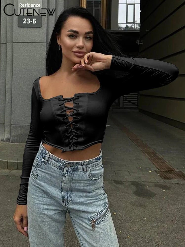 Camisetas clásicas para mujer, moda salvaje, vendaje, manga larga, cuello cuadrado, tops ajustados, camisetas de calle lisas y concisas para mujer