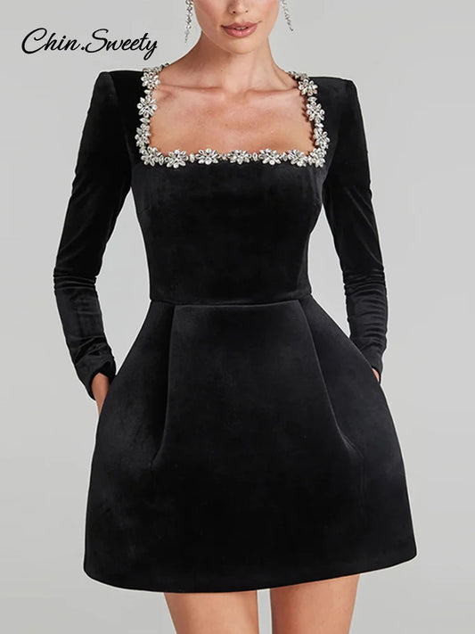 Elegante minivestido de terciopelo con decoración de diamantes de imitación, cuello cuadrado negro, manga larga, cintura alta, corte en A, vestido de fiesta de noche para mujer