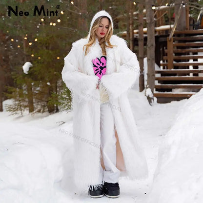 Abrigo largo de piel de pavo ecológico para mujer, chaqueta de piel sintética con borlas de lujo para invierno, abrigo grueso y cálido y esponjoso.