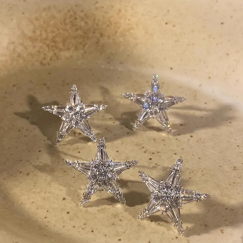 Lizakosht Star Earrings with Rhinestones Simple Classic Jewelry