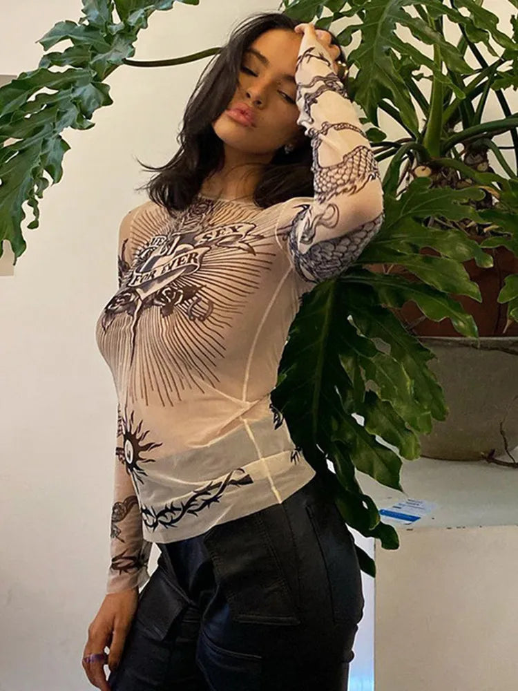 Camisetas estampadas de manga larga y cuello redondo de moda de verano para mujer, ropa sexy con estampado de patchwork, top informal ligeramente translúcido Y2k