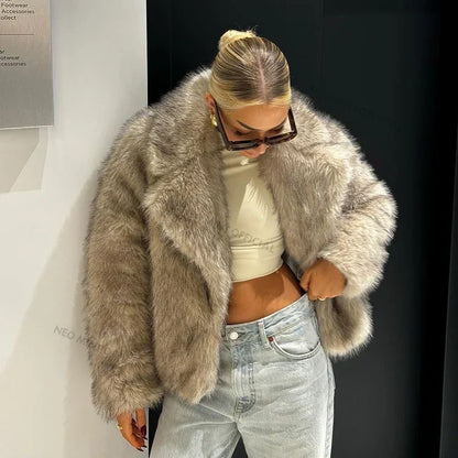 Chaqueta elegante de piel sintética con degradado para chicas de calle, abrigo de piel de zorro esponjoso de marca de moda de invierno para mujer, ropa exterior de lujo para mujer