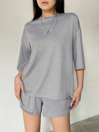 Conjunto de 2 piezas de camiseta y pantalones cortos informales, holgados, básicos, de media manga, color gris liso, con cuello redondo, para mujer, ropa de hogar informal