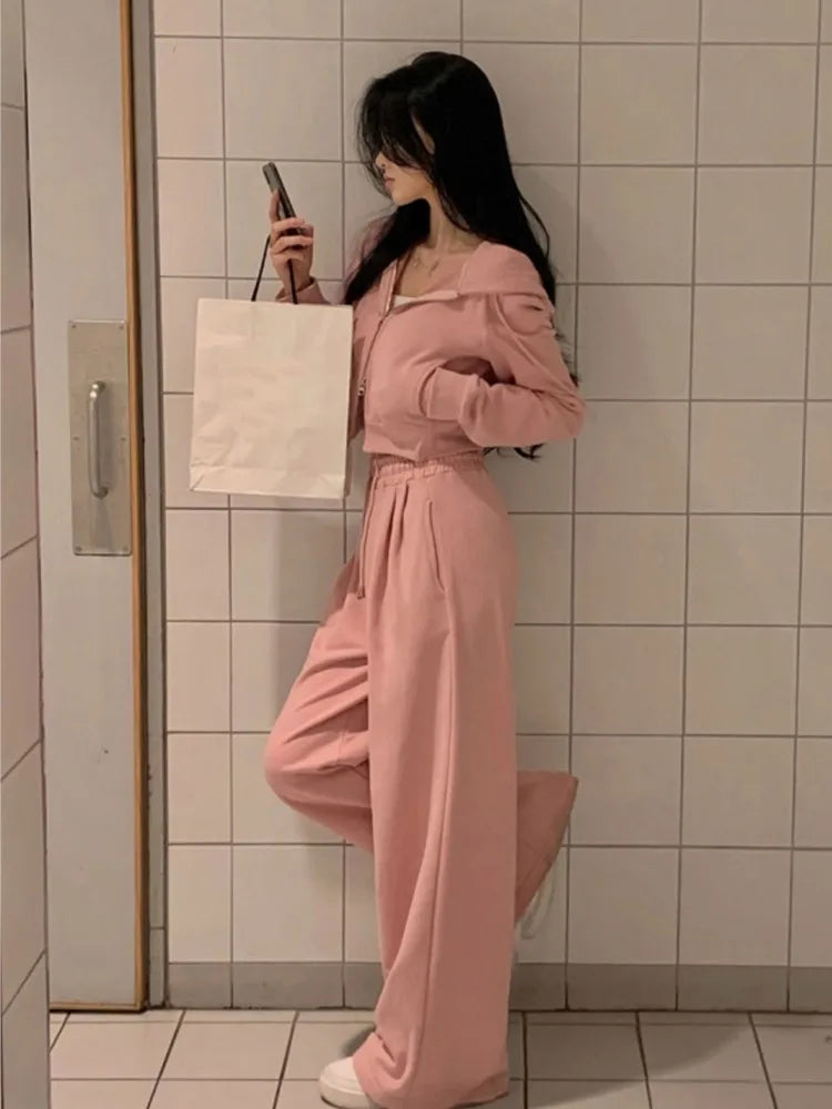 Conjunto de dos piezas de ropa de calle coreana para mujer, chándal de otoño, top corto con capucha y cremallera, pantalones largos, conjuntos casuales lisos.