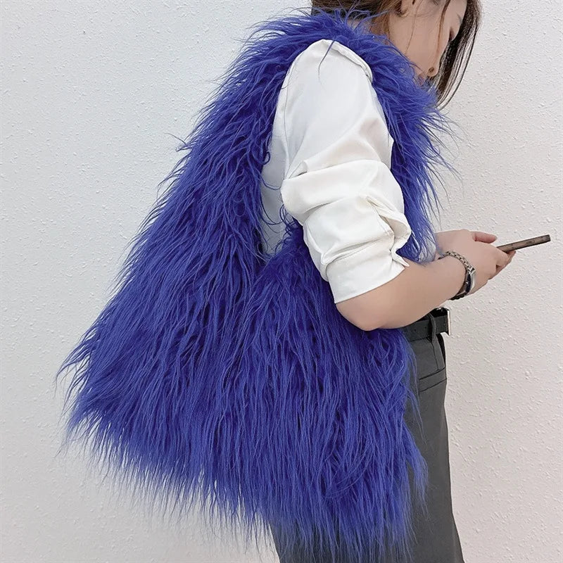 Bolsos de hombro peludos y esponjosos para chicas Kpop Y2k para mujer, tendencia de lujo, bolso de mano grande de piel sintética de diseñador, bolsos Harajuku