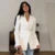 Blazer ajustado de moda para mujer, chaqueta de traje lisa de manga larga con un solo botón y cuello con muesca, primavera 2025, conjuntos de calle para mujer