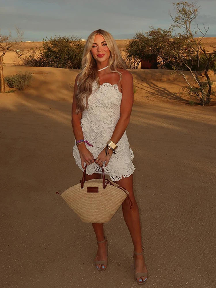 Vestido mini de punto con flores en 3D para mujer, sexy, ajustado, con aberturas en la cadera, cuello halter, para playa, fiestas y vacaciones.