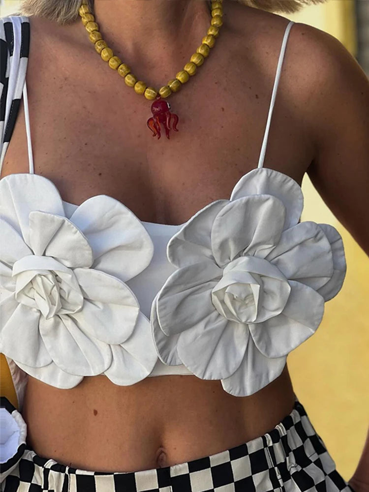 Sexy Chic 3d Floral Croptop Women Backless Sleeveless White Female Slip Vests  Spring Summer New Fashion Street Lady Tops