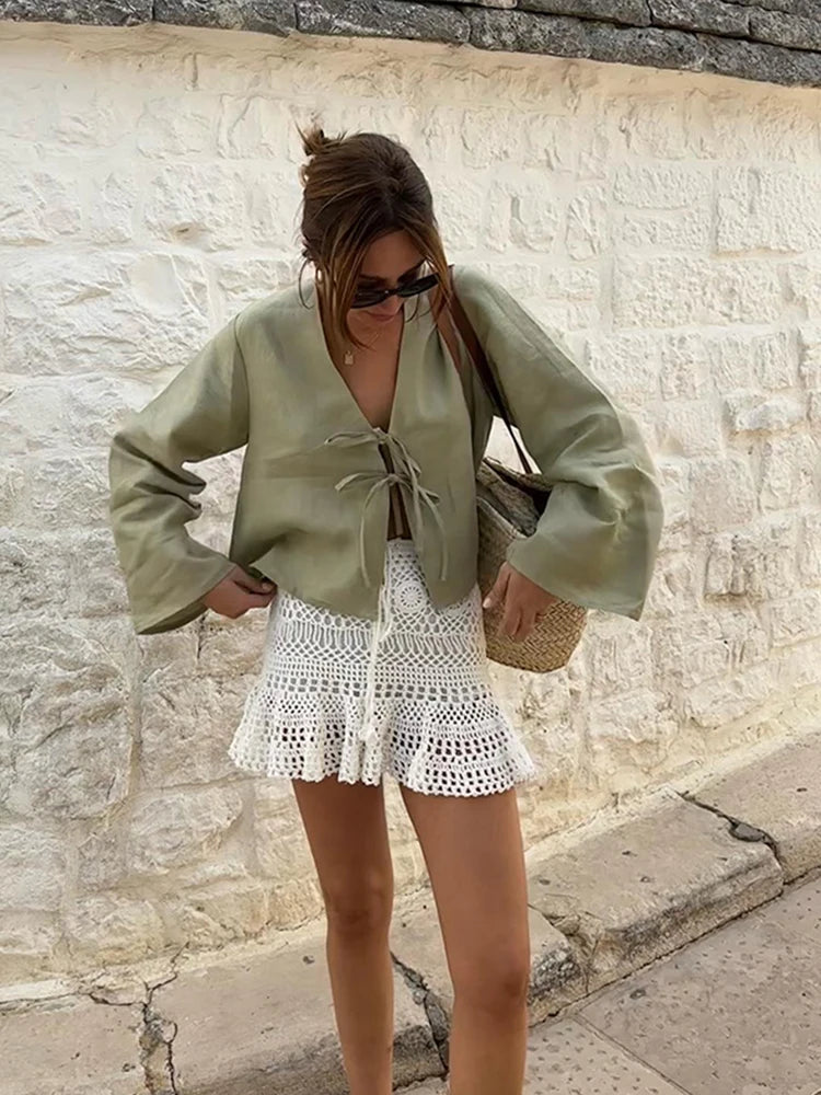 Blusa informal de manga larga con cuello en V y cordones para mujer, blusa elegante de calle para primavera y verano