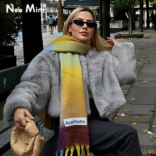 Abrigo de piel sintética de conejo para mujer, chaqueta de piel suave y cálida, estilo urbano, para invierno