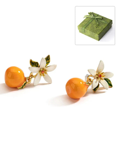 Neveah Earring