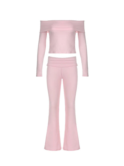 Conjunto de 2 piezas de camiseta y pantalón acampanado de manga larga con hombros descubiertos y fruncido para mujer