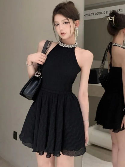 Elegante vestido negro con cuello halter para mujer, novedad de verano, sin espalda, con volantes, corte en A, vestido coreano para fiesta de cumpleaños, graduación, vestidos cortos para mujer