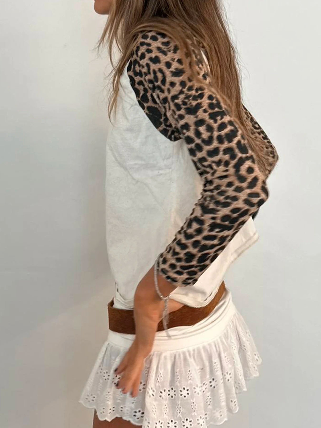 Camisetas de manga larga con estampado de leopardo y cuello redondo para mujer, camisetas con estampado de leopardo, moda de otoño, ropa nueva para mujer