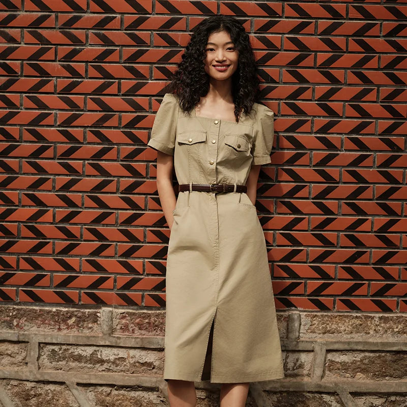 Vestido de verano para mujer, con escote cuadrado y abertura, estilo utilitario lavado con sal y aires vintage.