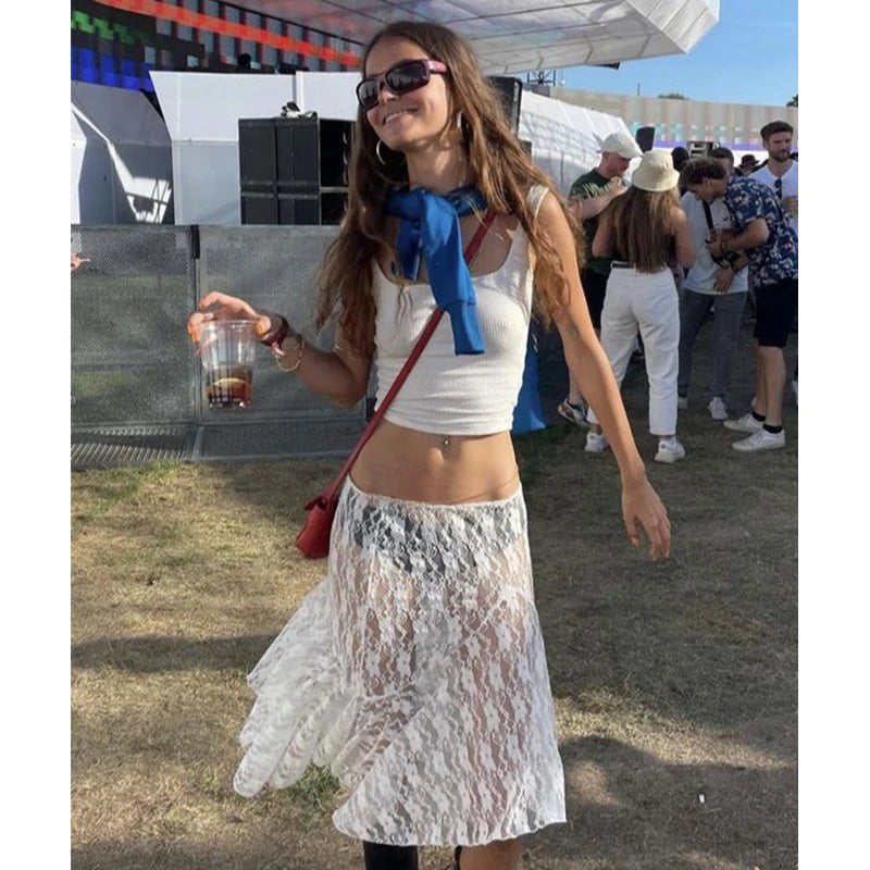 Falda de encaje para mujer, blanca, transparente, con encaje floral, cintura baja, midi, Y2K, estética Fairycore, falda playera, ropa de club.