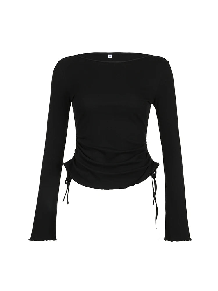 Camiseta básica de manga larga ajustada con cuello redondo y canalé liso negro para mujer, con fruncido lateral y cordones, elegante y sencilla.