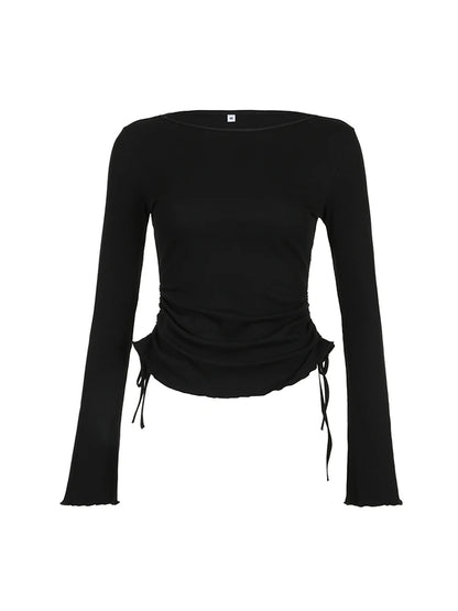 Camiseta básica de manga larga ajustada con cuello redondo y canalé liso negro para mujer, con fruncido lateral y cordones, elegante y sencilla.
