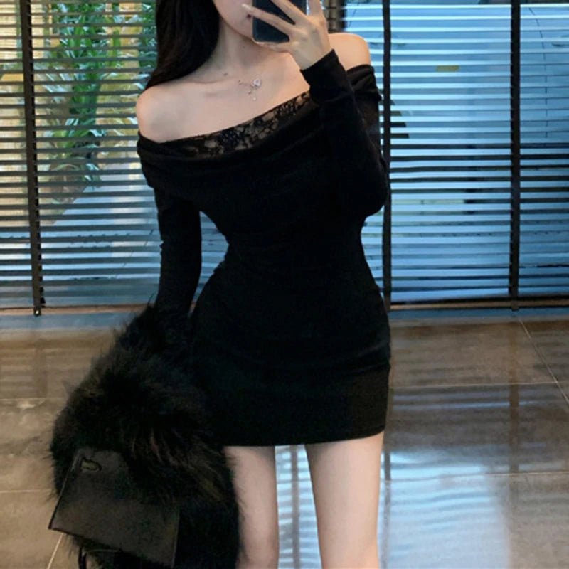 Vestido Y2K para mujer, ropa sexy de encaje con retazos, cuello oblicuo, hombros descubiertos, manga larga, ajustado, para fiesta de noche.