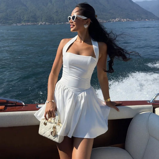 Vestido blanco con cuello halter para mujer, elegante, sin mangas, ajustado, corto, corte A, con parches, para playa y vacaciones.