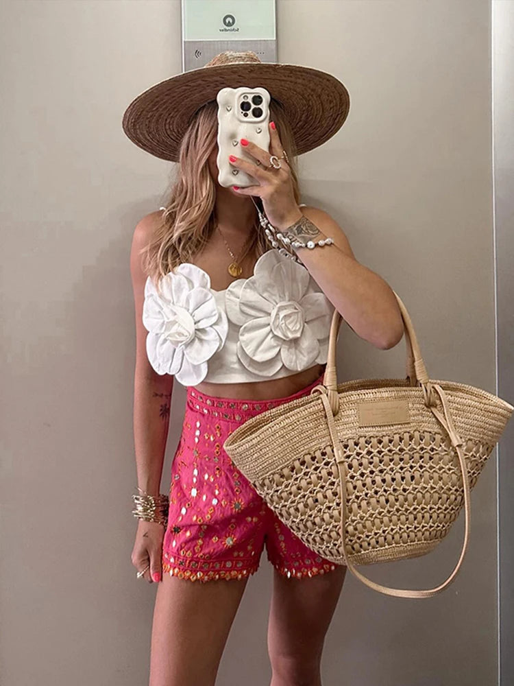 Sexy Chic 3d Floral Croptop Women Backless Sleeveless White Female Slip Vests  Spring Summer New Fashion Street Lady Tops