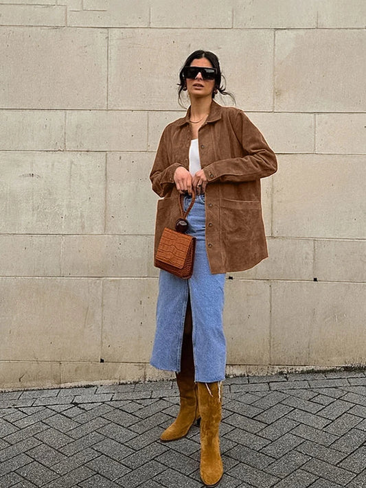 Chaqueta informal de gamuza de manga larga para mujer, abrigo holgado de otoño con solapa marrón y bolsillos, elegante y chic para mujer, ropa de calle nueva.