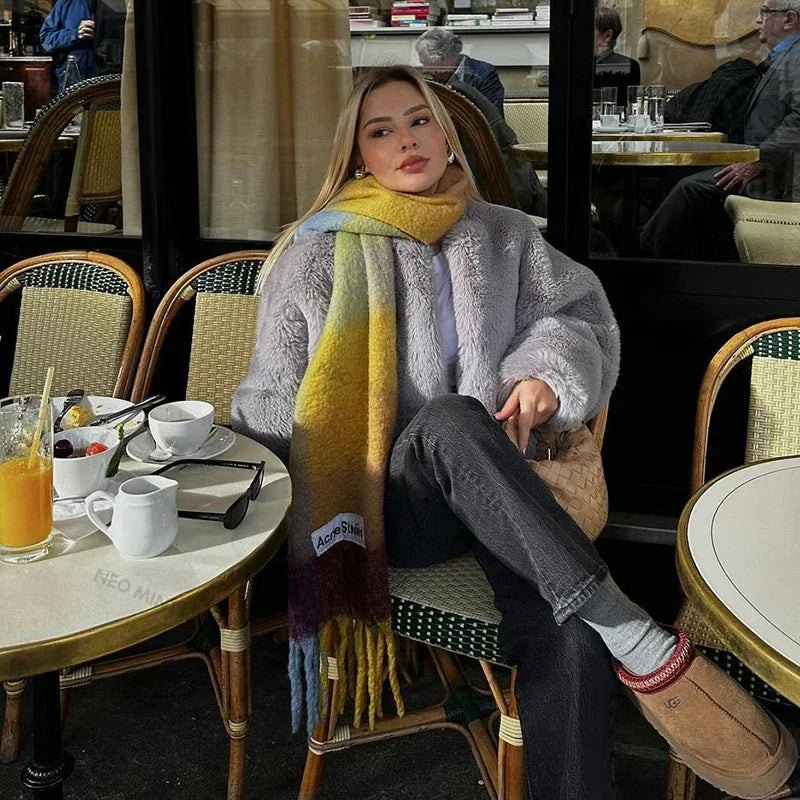 Abrigo de piel sintética de conejo para mujer, chaqueta de piel suave y cálida, estilo urbano, para invierno