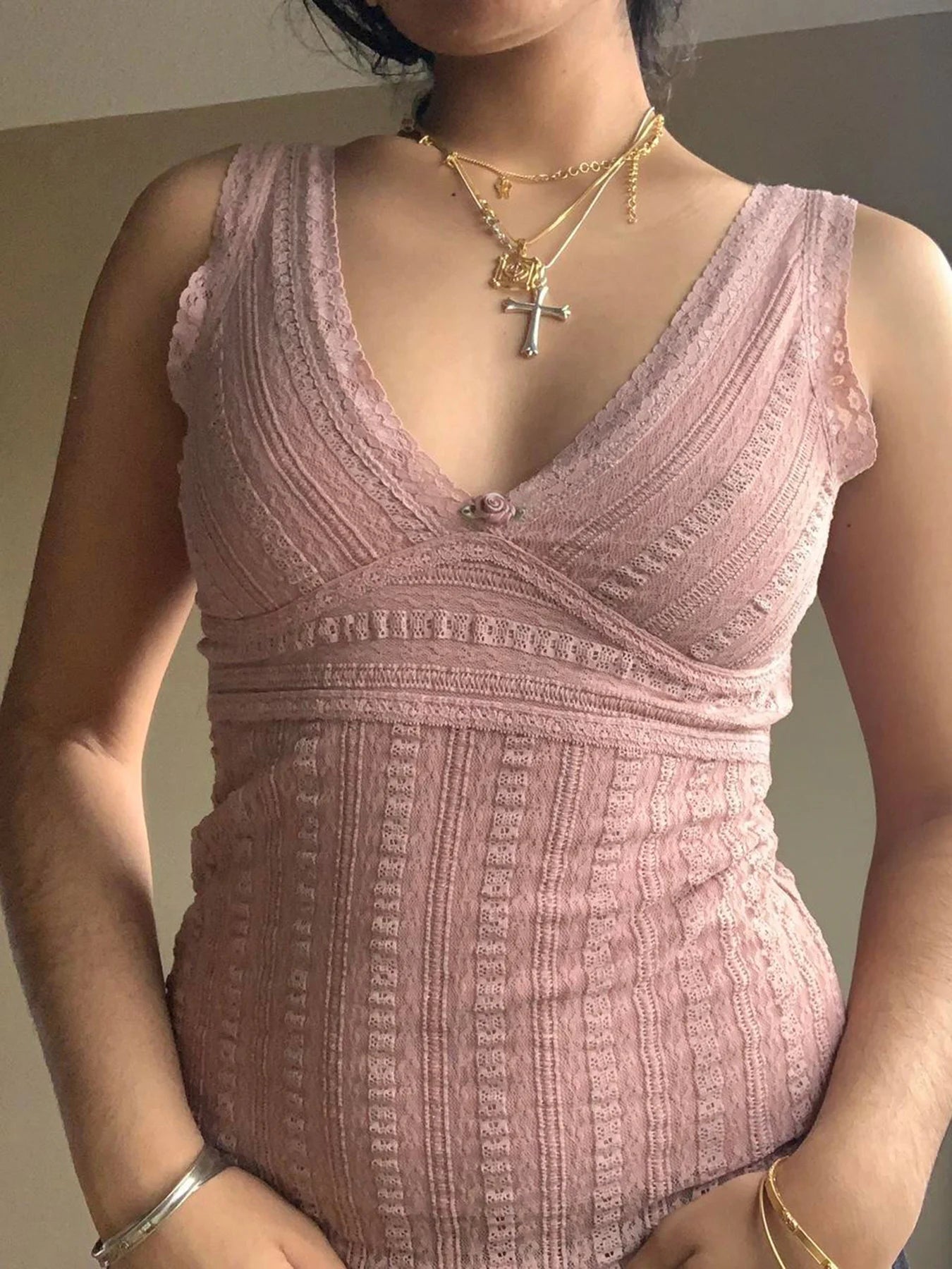 Top sin mangas con cuello en V, dulce y rosa, estilo Y2K, de encaje, estilo kawaii de los años 2000 para mujer