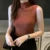 Camiseta de tirantes ajustada de punto para mujer, lisa, sin mangas, sexy, con cuello redondo, informal, de algodón, con hombros descubiertos, para verano