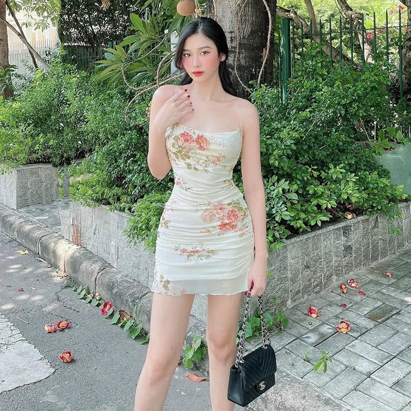 Vestido mini floral de los años 2000 para mujer, estilo Y2K, sin mangas, con volantes en el dobladillo, estilo kawaii, sexy, estilo hada.