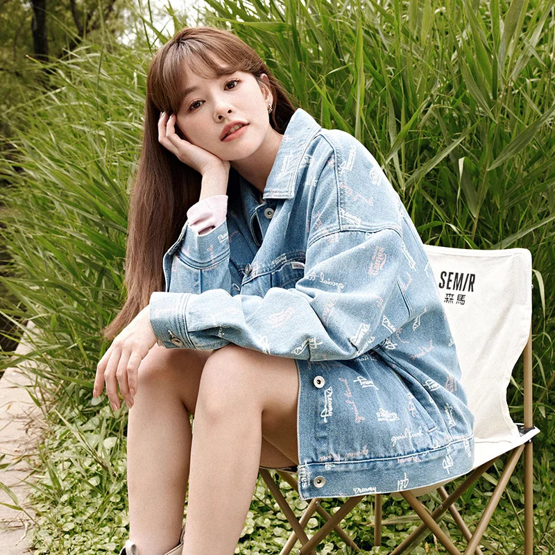 Chaqueta vaquera para mujer, con estampado completo, nueva chaqueta holgada y moderna de otoño