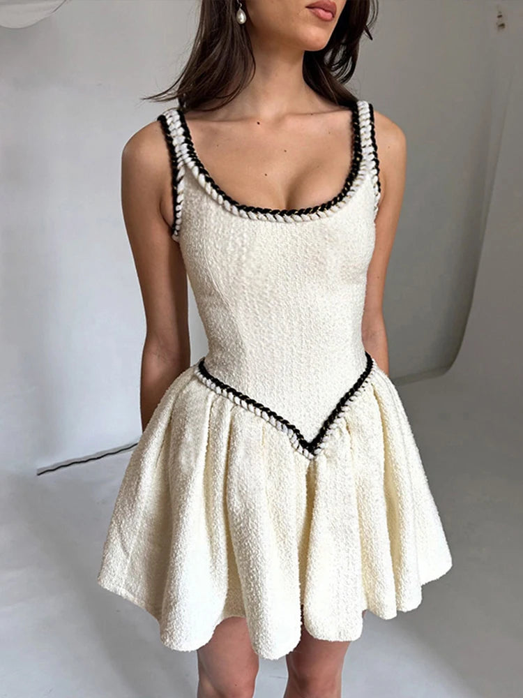 Elegante vestido corto sin mangas con diseño de patchwork para mujer, sexy, bajo, ajustado, plisado, elegante, para fiesta en la calle