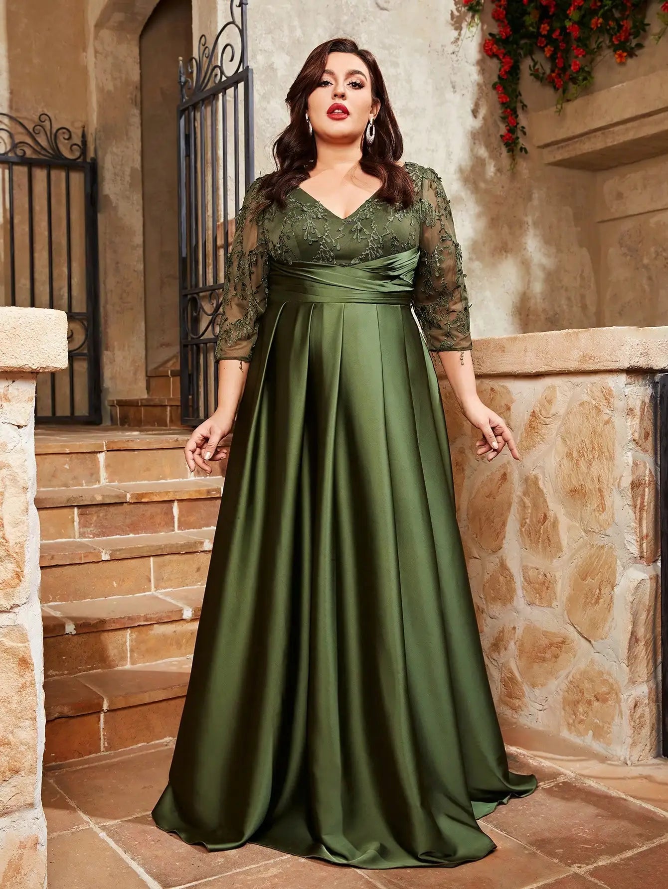 Vestido de noche, vestido de fiesta, vestido de fiesta, vestido de fiesta, vestido de satén de mosaico con bordado de encaje y escote en V de talla grande, falda larga doblada a mano