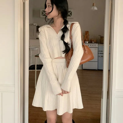 Conjunto de dos piezas de moda coreana para mujer, jersey con cuello vuelto, top corto, minifalda, traje informal liso, prendas de punto nuevas para otoño